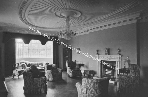 HERBERTSTOWN HOUSE DRAWING ROOM